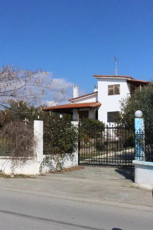 Holiday home 2 Floor Halkidiki Villa 100 Meters From Sea Paralia Dionysiou