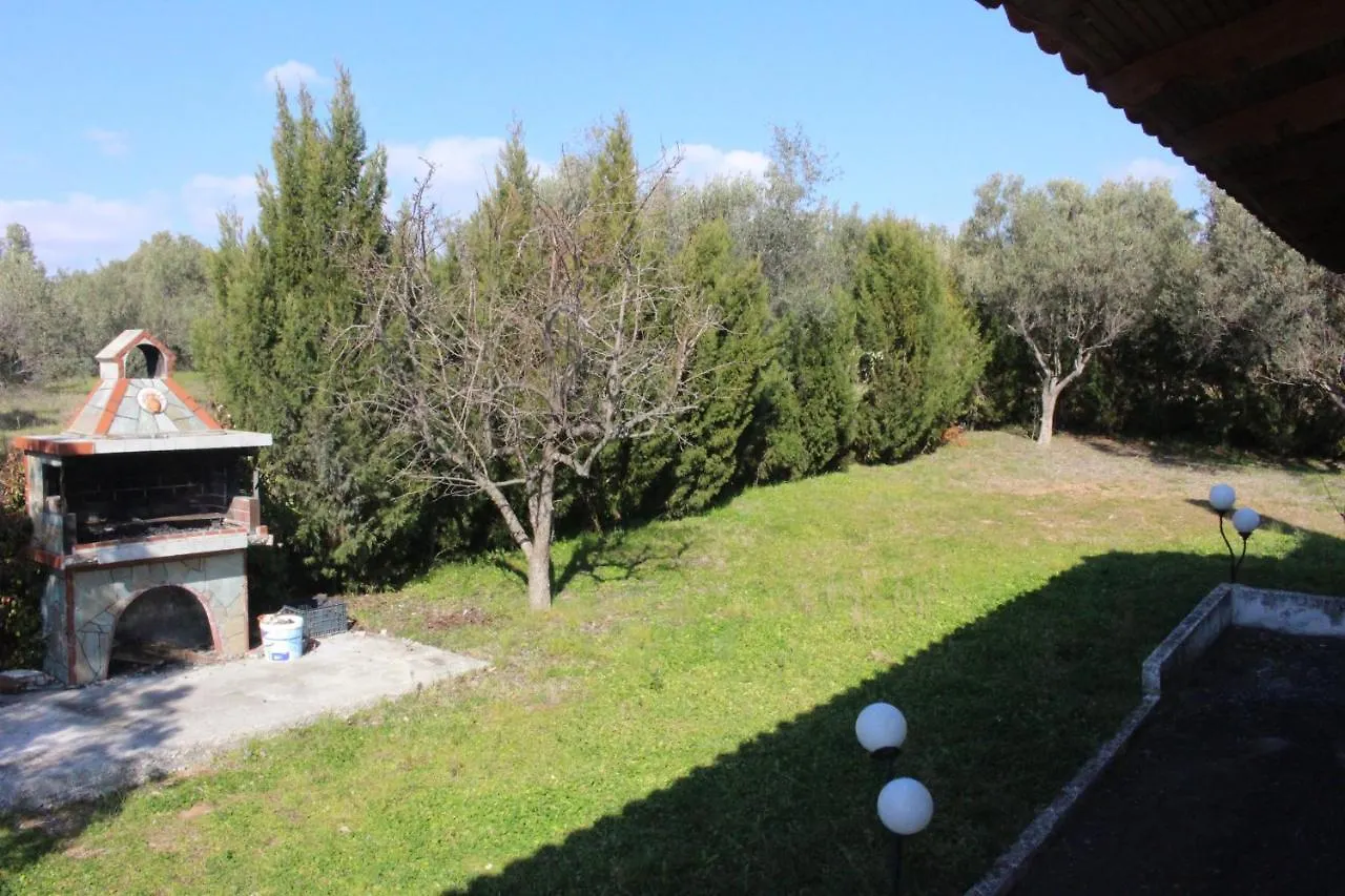 Holiday home 2 Floor Halkidiki Villa 100 Meters From Sea Paralia Dionysiou Greece
